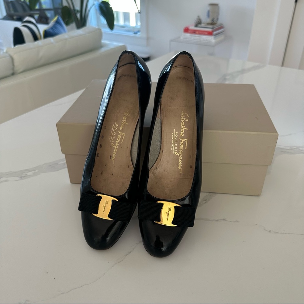Salvatore Ferragamo Black Patent Leather Bow Pumps with Gold Accent